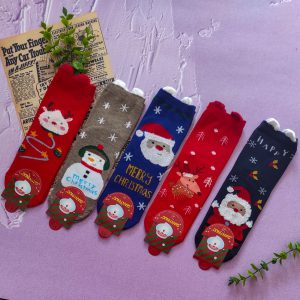 christmas stocking total01 300x300 - انواع جوراب زنانه