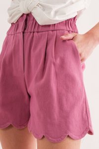 06 Scalloped Shorts 01 200x300 - انواع شلوارک زنانه